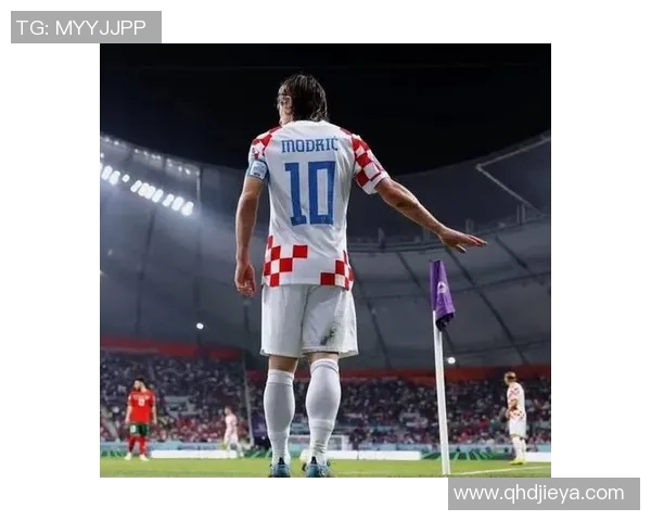 以数据全面对比评析莫德里奇本赛季与历史对手争夺金球奖实力可行性与挑战